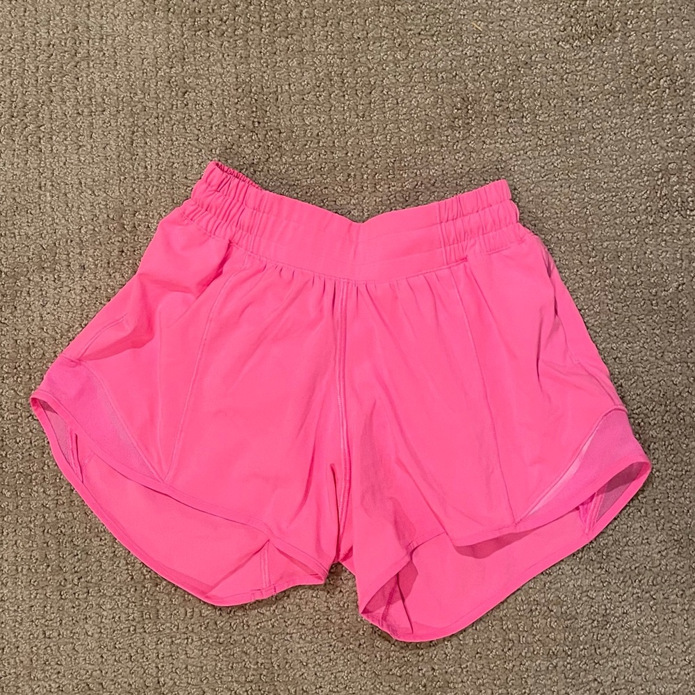 RARE Lululemon Hotty Hot shorts Bright Pink size 2
